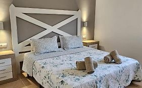 Casa Mari y José con grandes piscinas y wifi gratis